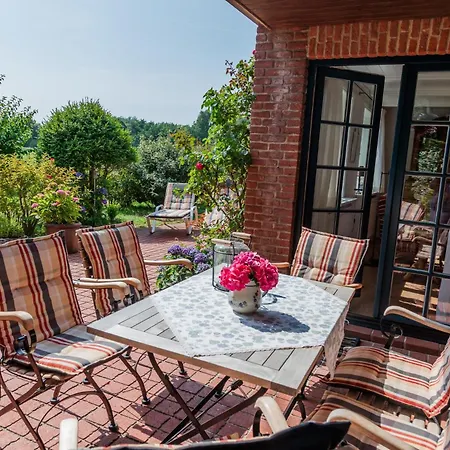 Am Feld Holiday home *